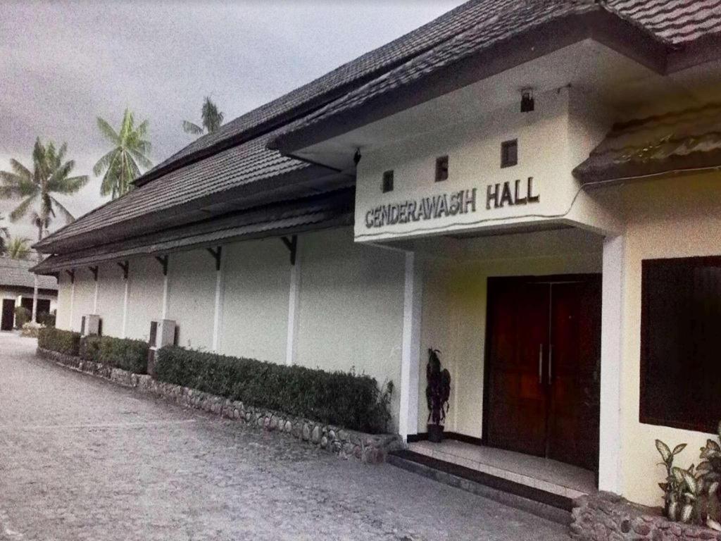 Serayu Hotel Timika Exterior foto